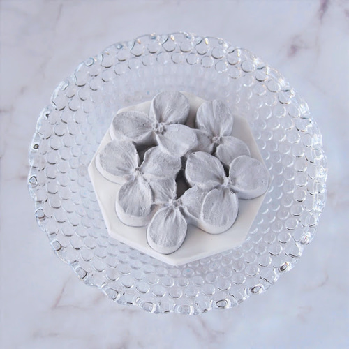 色が選べる「紫陽花のアロマストーン」ブルー・パープル・モノトーン