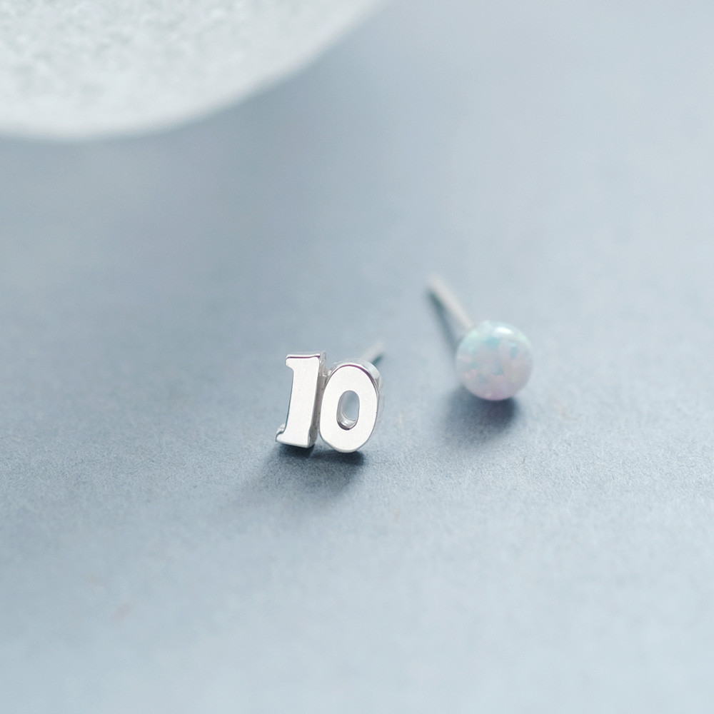 数字 ＆ 10月誕生石 オパール ピアス シルバー925