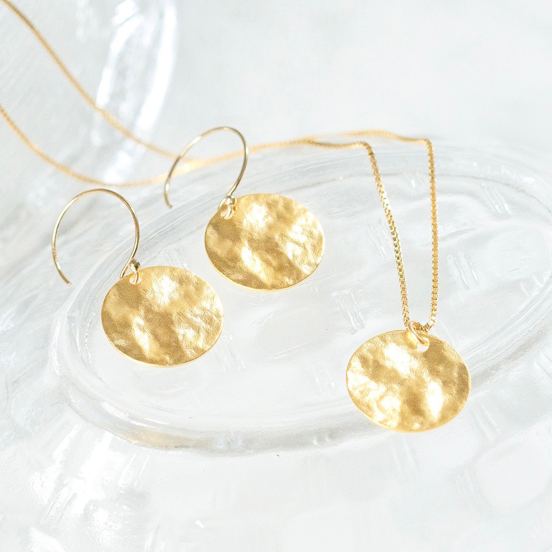 Creema限定　冬の福袋　満月ネックレス&ピアス（イヤリング）ゴールド　金属アレルギー対応　プチギフト　メンズ