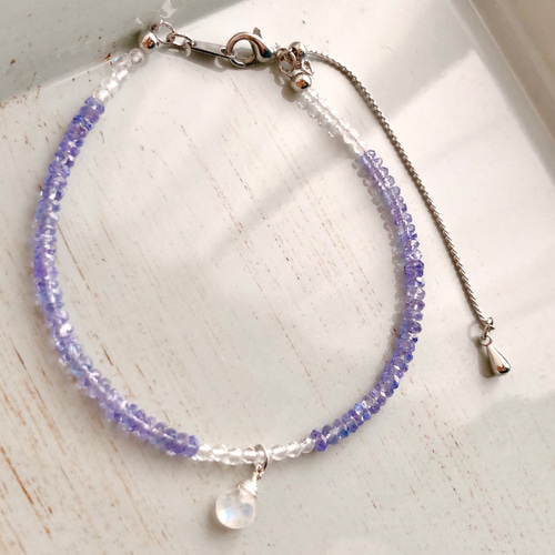 ブルームーンストーンとタンザナイト タンザナイトとブルームーンストーンのお守りブレスレット