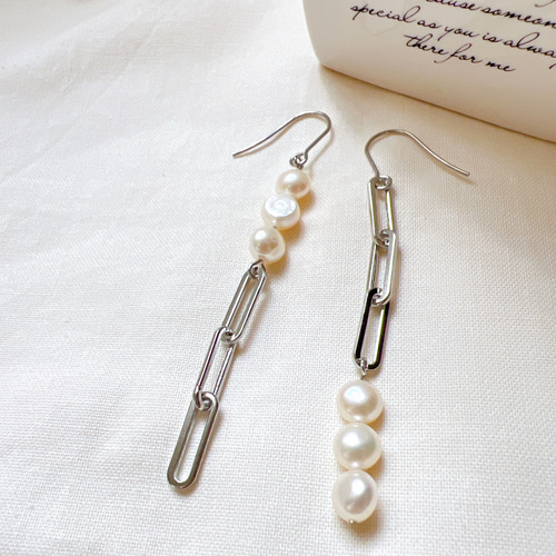 アレルギーでも安心˚✧₊⁎淡水パールのサージカルステンレスチェーン