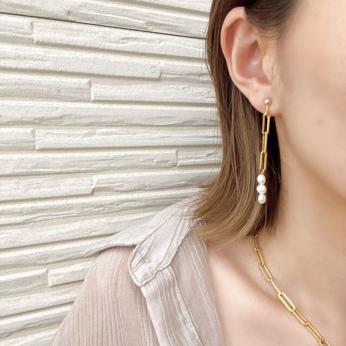 アレルギーでも安心˚✧₊⁎淡水パールのサージカルステンレスチェーン