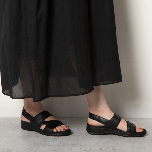 【限量特價】刺繡皮革涼鞋，露趾，可調式魔鬼氈，棕色，S001 第11張的照片