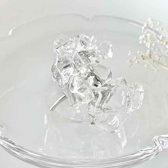 【再販10超】unmelted ice ポニーフック/水晶 クリスタル/金具 シルバーカラー/4月誕生石〈受注制作〉 5枚目の画像