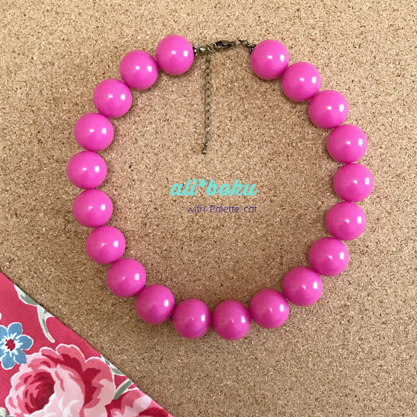レトロ 大玉ネックレス ディープピンク 20mm ネックレス