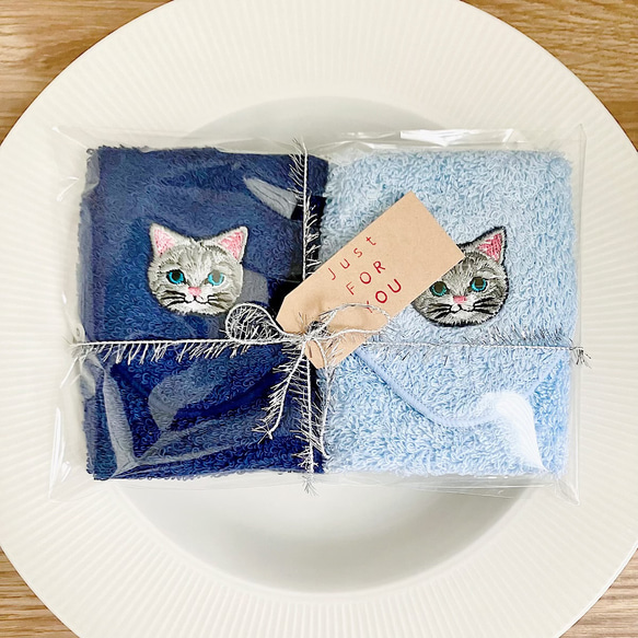 晴れやかブルー ☆* 猫さん刺繍泉州ハンカチタオル2枚セット 1枚目の画像