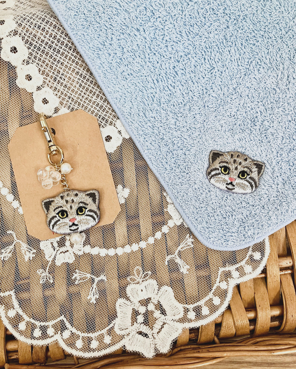 晴れやかブルー ☆* 猫さん刺繍泉州ハンカチタオル2枚セット 11枚目の画像