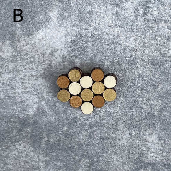 【免運費】木製胸針圓點木手繪木製品圓形帽袋口音一點圓點 第9張的照片