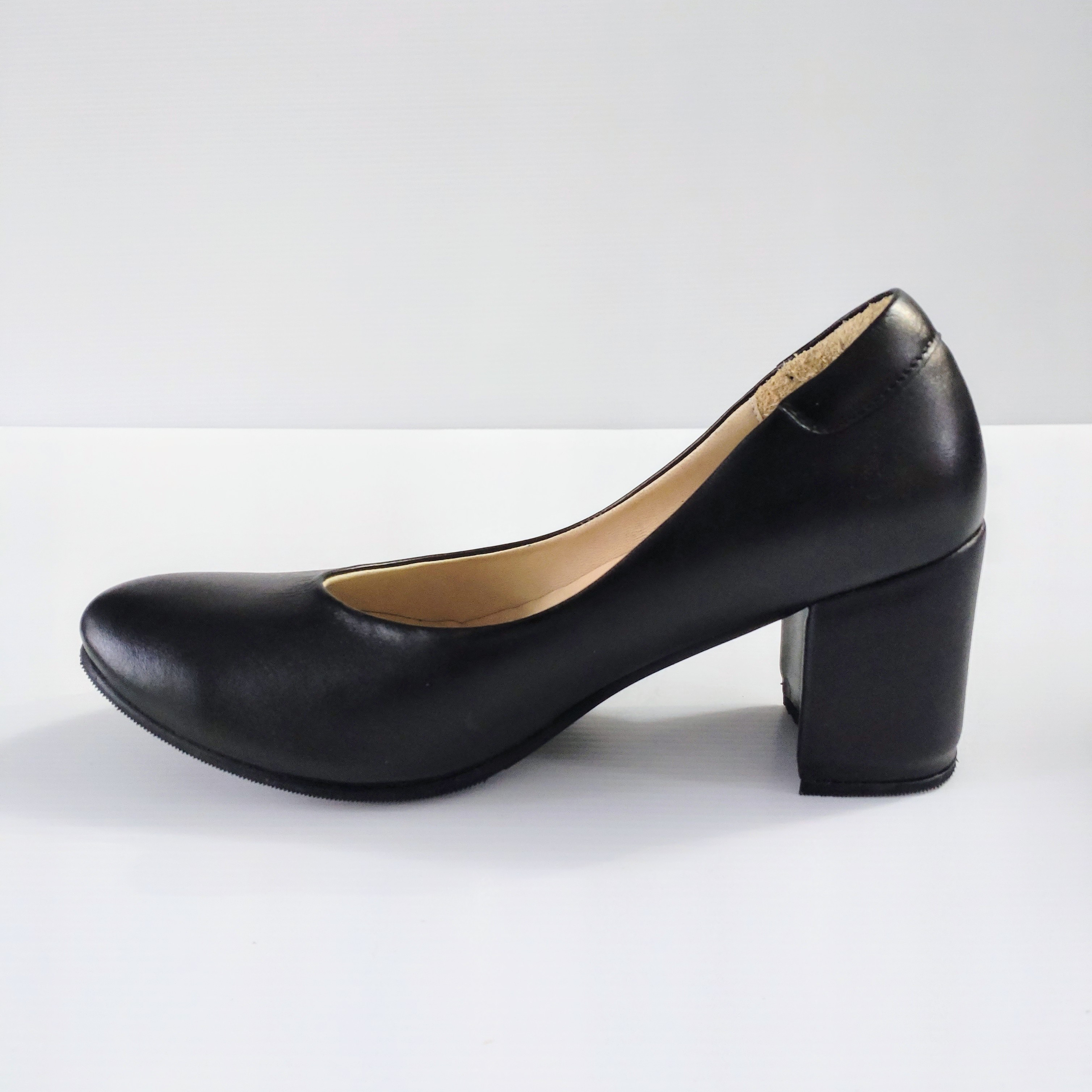 ★7cm★チャンキーヒール★カジュアル★フォーマル★外反母趾★足に馴染む本革★軽く履きやすい★大人可愛い革靴★ブラック★