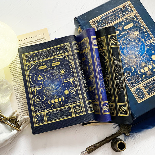 空想天体古書Ⅰ・月の満ち欠け（ギャラクシー） ブックカバー