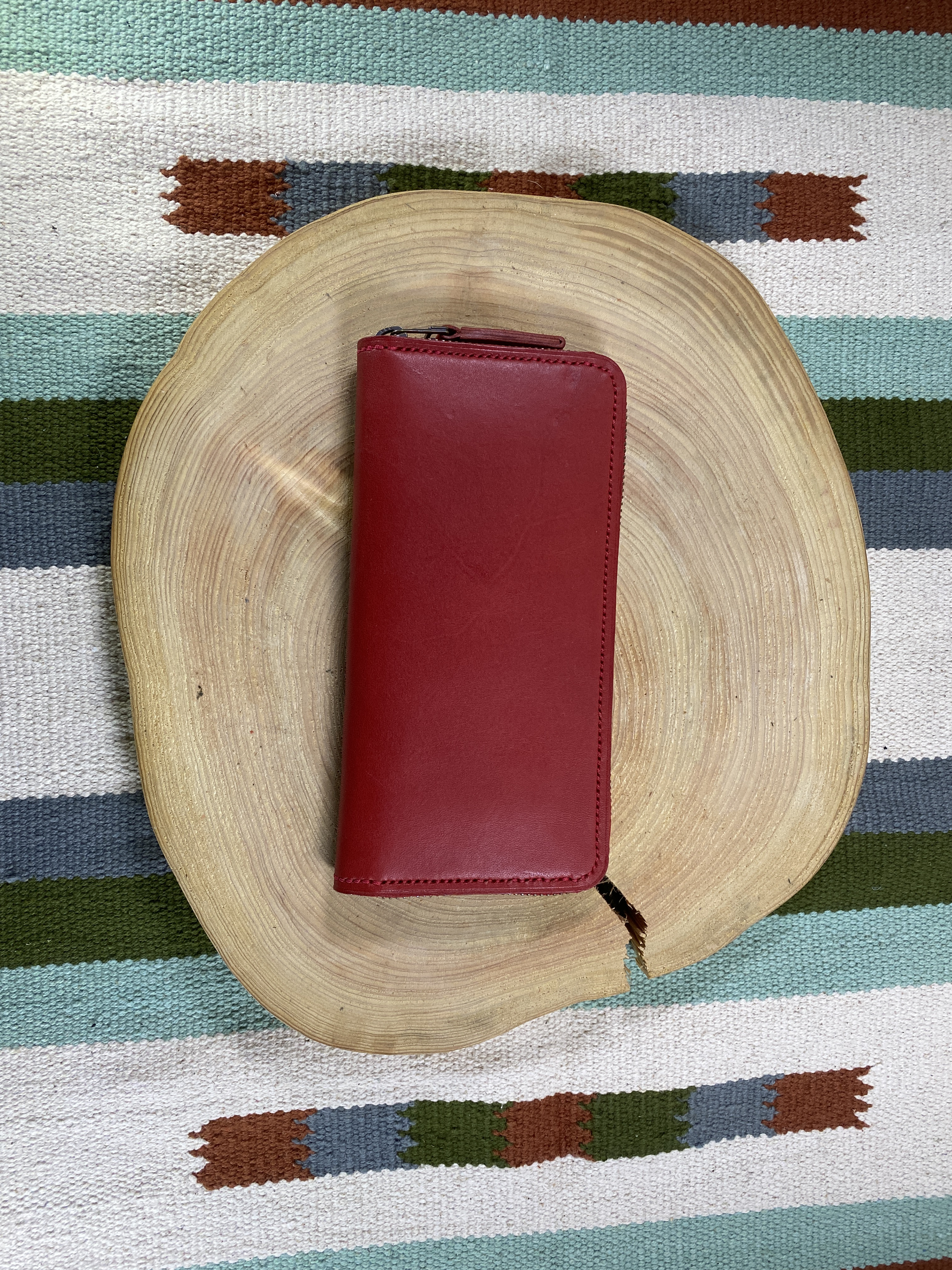 ラウンドファスナーウォレット