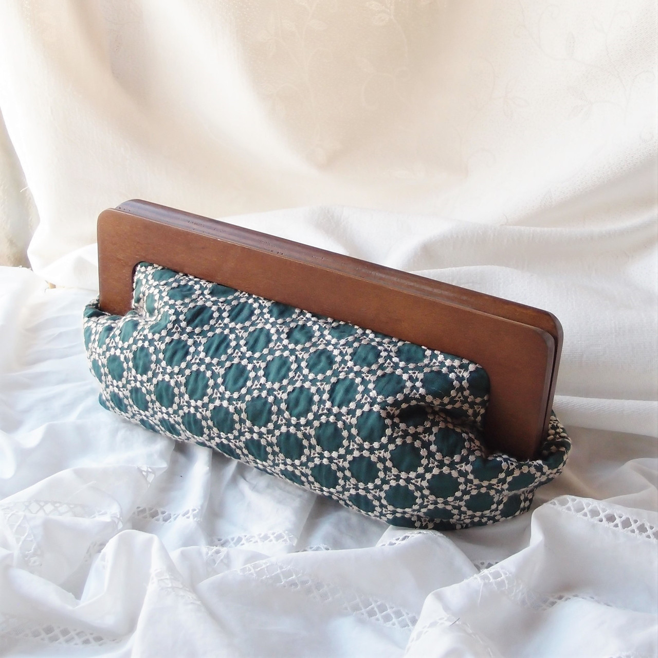 クラッチバッグ　サークル　グリーン 4,896円