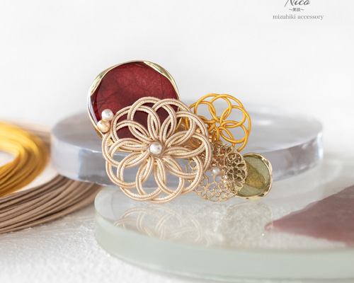 No.241「華やかに過ごすためのヘアクリップ」 水引 ヘアクリップ 髪飾り No.241「華やかに過ごすためのヘアクリップ」 水引 ヘアクリップ 髪飾り