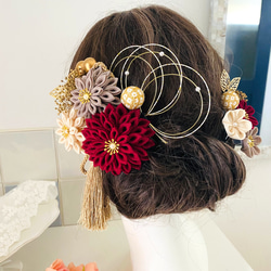 つまみ細工　ヘア飾り　ワインカラー　卒業式　卒業式髪飾り　袴　水引き　成人式用髪飾り　和装　結婚式　ヘアアクセ　色打掛 4枚目の画像