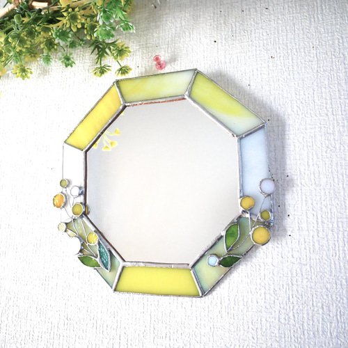 *✴︎:.。.:ミモザの八角形の鏡　(20size/Max21)　ステンドグラス ✴︎:.｡.ミモザの八角形の鏡 (20size/Max21) ステンドグラス
