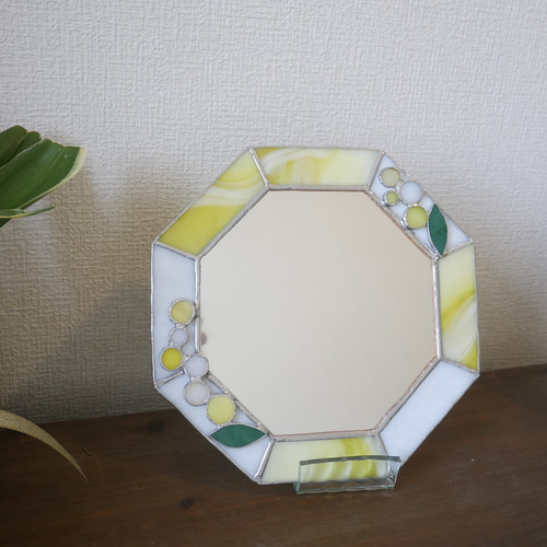 *✴︎:.。.:ミモザの八角形の鏡　(20size/Max21)　ステンドグラス ✴︎:.｡.: ミモザの八角形の鏡 (20size/Max21) ステンドグラス