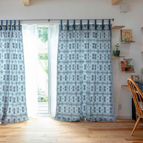 自然素材 コットン 綿 100％カーテン 浮模様カットジャガード織「エムレブルー」自然素材カーテン　ナチュラルカーテン 4枚目の画像