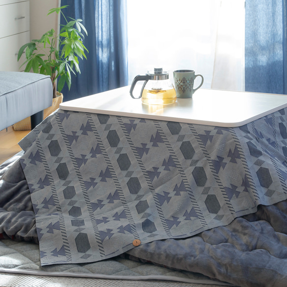 自然素材 コットン 綿 100％カーテン 浮模様カットジャガード織「エムレブルー」自然素材カーテン　ナチュラルカーテン 3枚目の画像