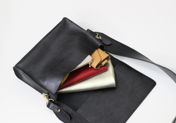 太ショルダーストラップバッグ ♪ 2枚目の画像