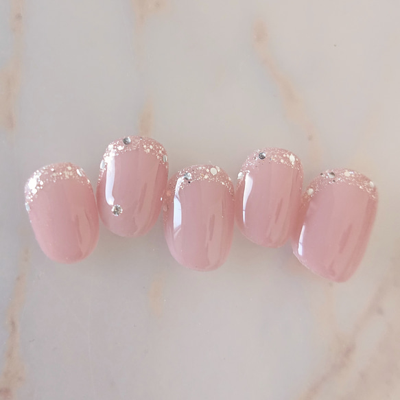 大人可愛いラメフレンチ ネイル/くすみピンク/前撮りネイル/結婚式ネイル/ネイルチップ/ブライダル/Ｊ190 3枚目の画像