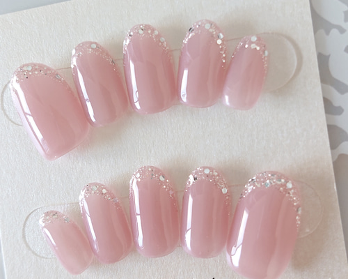 ピンク フレンチネイルチップ リボン　可愛い　デコネイル 成人式　結婚式披露宴 ♡ my. ベビーピンクで深めフレンチ🩰🤍 パーツ乗せるかこのまま