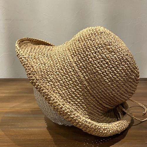 ラフィア後ろ跳ね上げ麦わら帽子【サイズオーダー可能】ツバの形変え