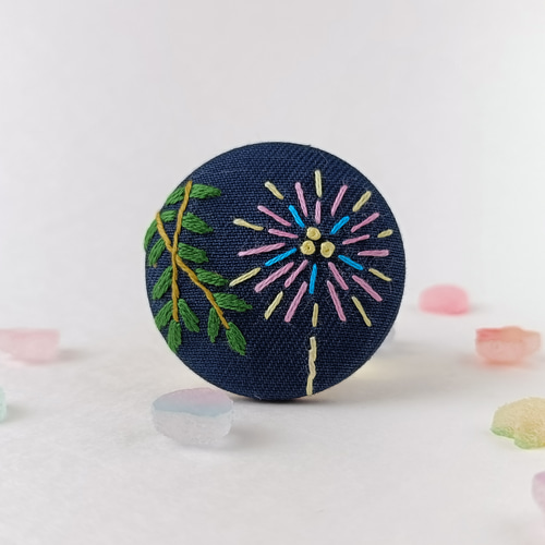 受注制作】カラフルな花火刺繍ブローチor刺繍ヘアゴム ブローチ