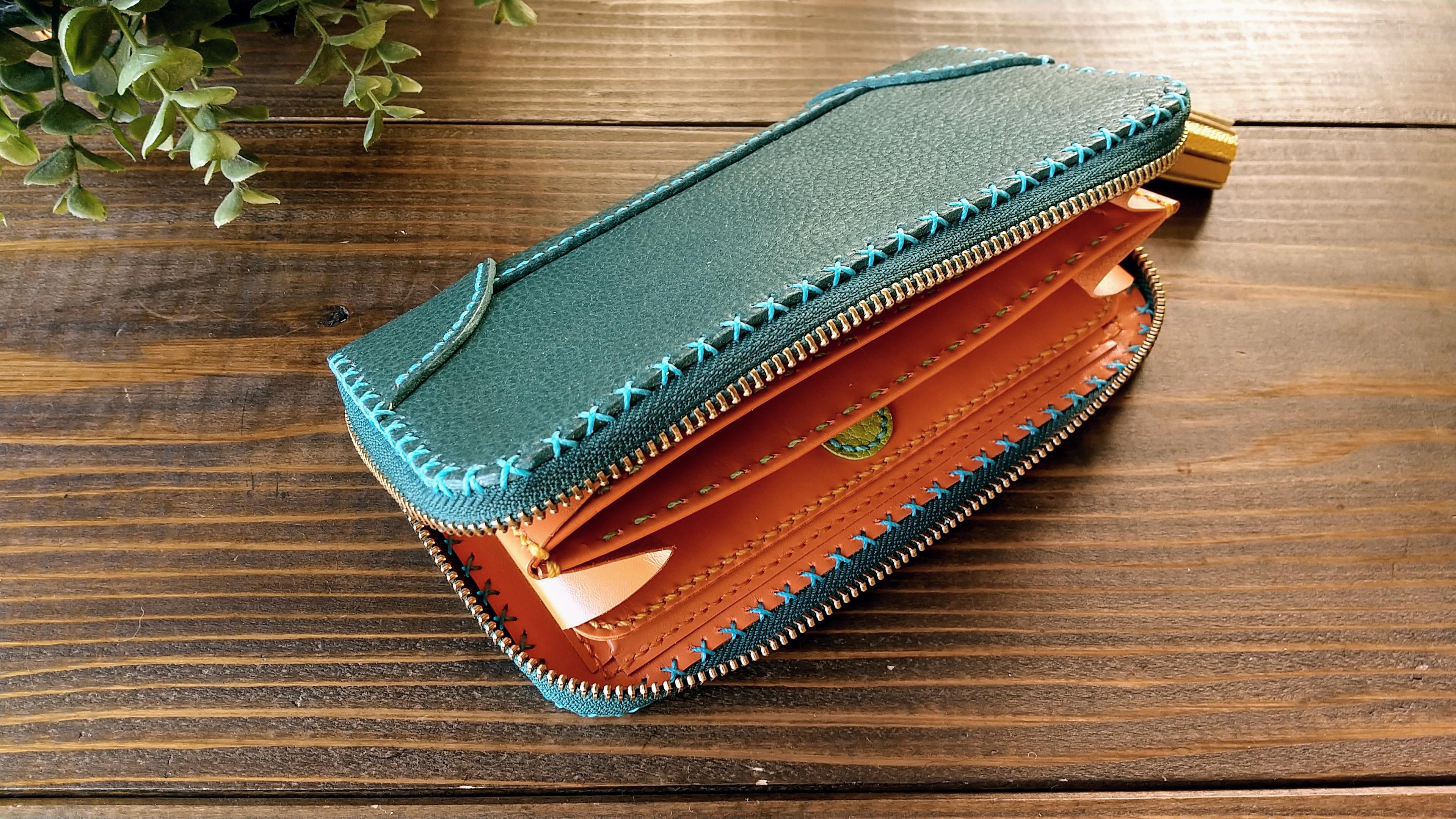 大きな小銭入れの長財布：札入れ2つのタイプ（ターコイズオレンジ）