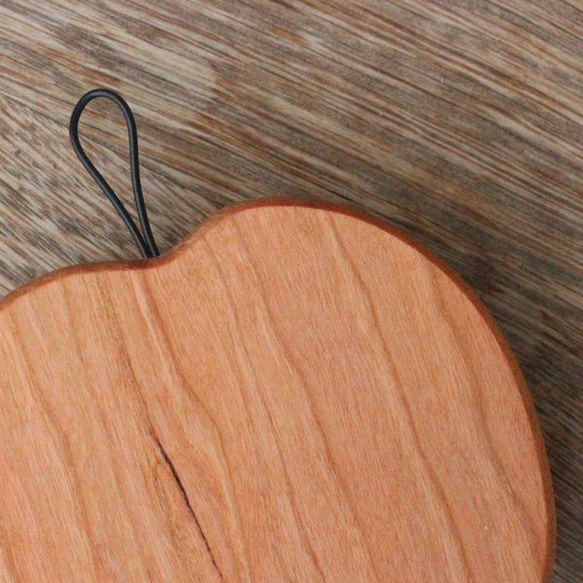 【送料無料】フルーツ オブジェ Lサイズ 木製 無垢材 ナチュラル 洋なし アップル パイナップル 果物 キッチン 6枚目の画像