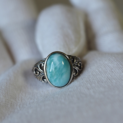 売切り ラリマー オリジナルデザイン リボン Larimar リング 楽天市場】ラリマー Larimar イーグル シルバーリング 925
