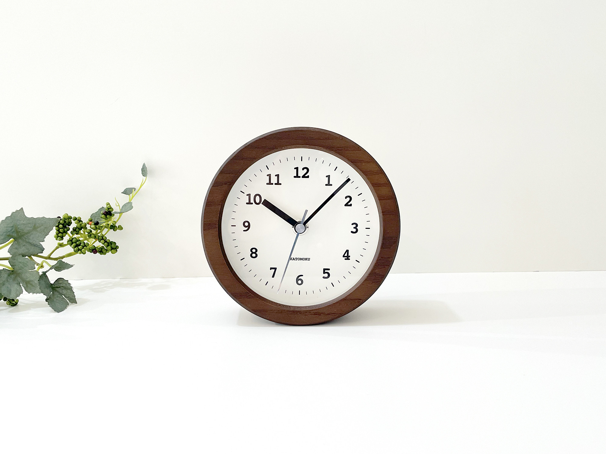 KATOMOKU Dual use clock 5 km-112BRRC ブラウン 電波時計 置き時計 掛け時計