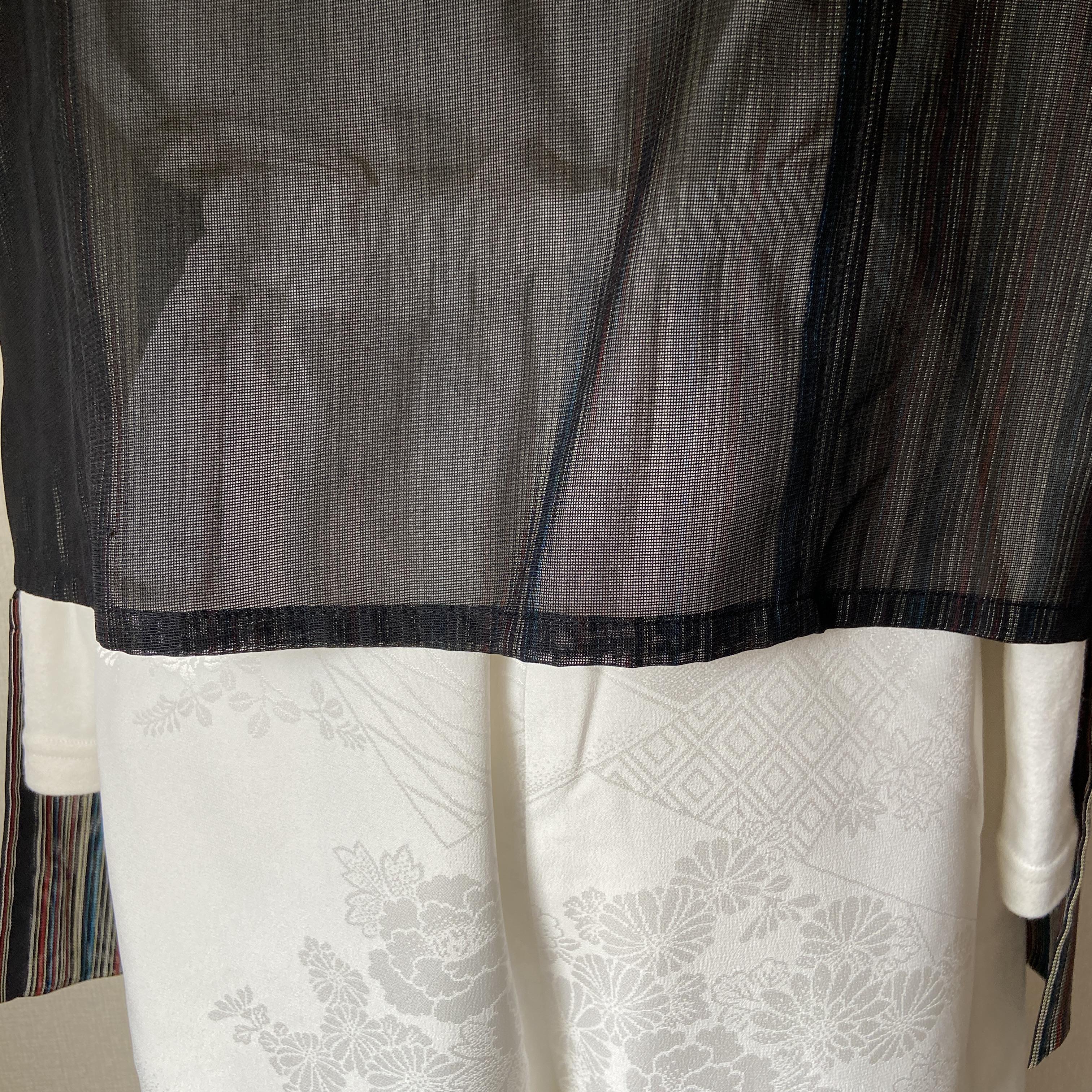 着物リメイク　正絹　ベスト　黒　縞柄　ブラック