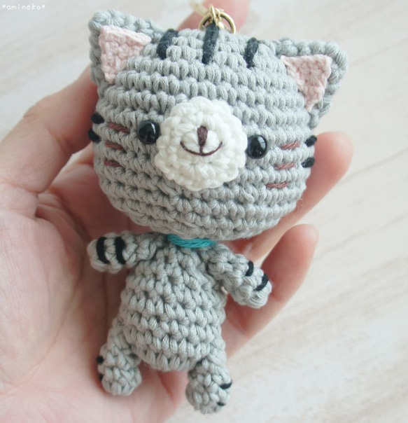 一緒にお出かけ行こうよ♡サバトラ猫さんキーホルダー あみぐるみ 猫