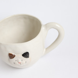 【動物マグカップ】三毛猫　　（受注生産） 2枚目の画像