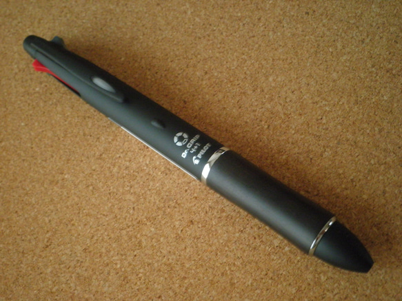 ドクターグリップ4+1専用 ウッドグリップ制作致します。 ペン・筆記