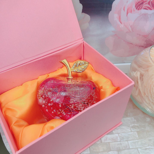 パープルホワイト りんごハーバリウム♡プレゼントギフトにも♡紫白