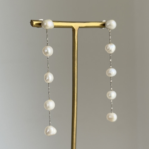 繊細×上品】小さなバロック淡水パール ロングピアス