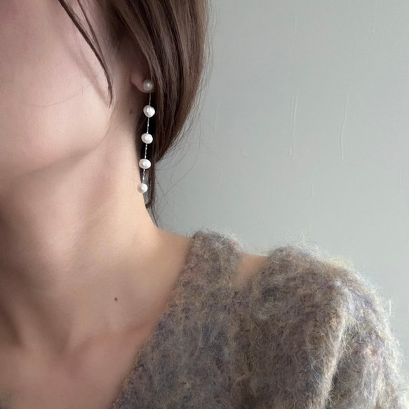 【繊細×上品】小さなバロック淡水パール ロングピアス"痛くないイヤリング"サージカルステンレス 結婚式|5連|シルバー| 11枚目の画像