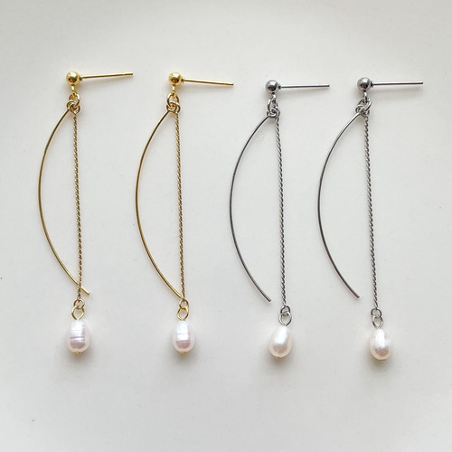 淡水パール×カーブスティック パール ピアス/イヤリング(サージカル