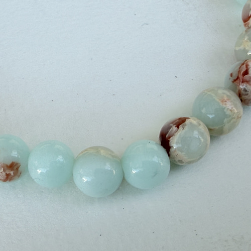 2025年限定モデル！沖縄のお守り、ミンサーのキューブチャームを合わせ