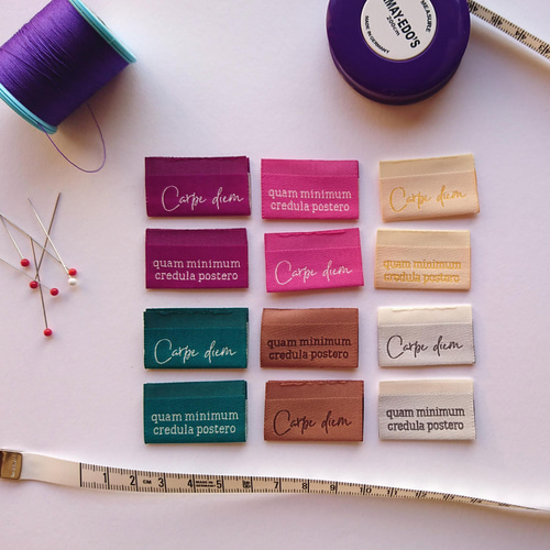 商用可】Carpe diem ピスネーム 刺繍タグ 挟みタグ ワッペン