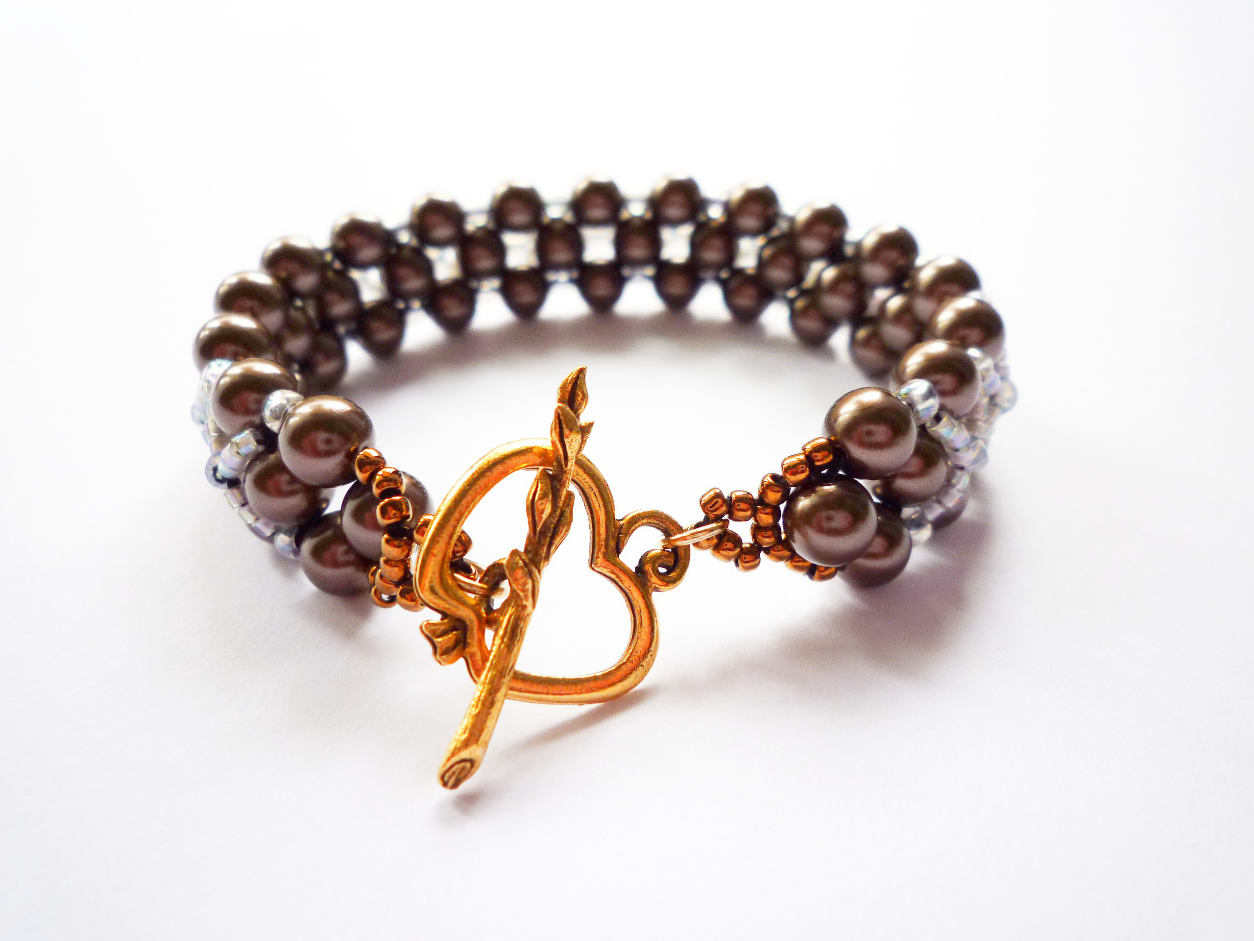 スワロフスキー・クリスタル パールの平編みブレスレット☘(Mサイズ)