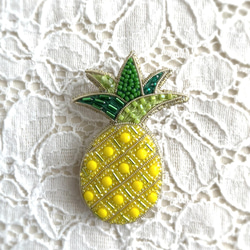 パイナップル ビーズ刺繍ブローチ ブローチ Miruteka 通販