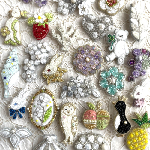 パイナップル ビーズ刺繍ブローチ ブローチ Miruteka 通販 12105573