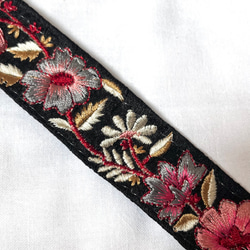 【*70cmカット】インド刺繍リボン　ブラックxピンク　FS114 6枚目の画像