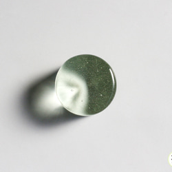 【リニューアル】リサイクルガラスのお香立て 丸 若菜色 3枚目の画像