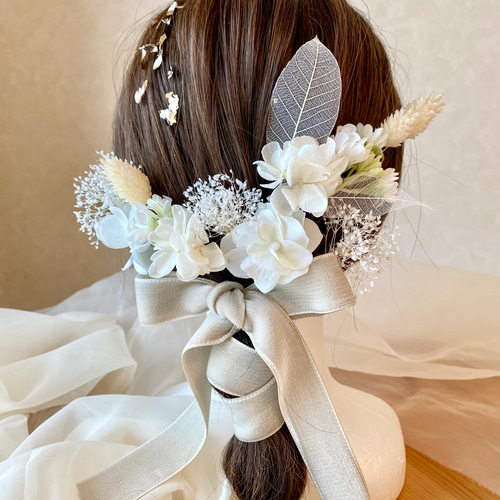 W05 成人式 卒業式 結婚式 ホワイトベロアリボン 髪飾り ヘッド W05 成人式 卒業式 結婚式 ホワイトベロアリボン 髪飾り ヘッド