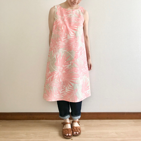 棕櫚葉和蘭花的喇叭裙[S~3L]鮭魚粉x米色 第6張的照片