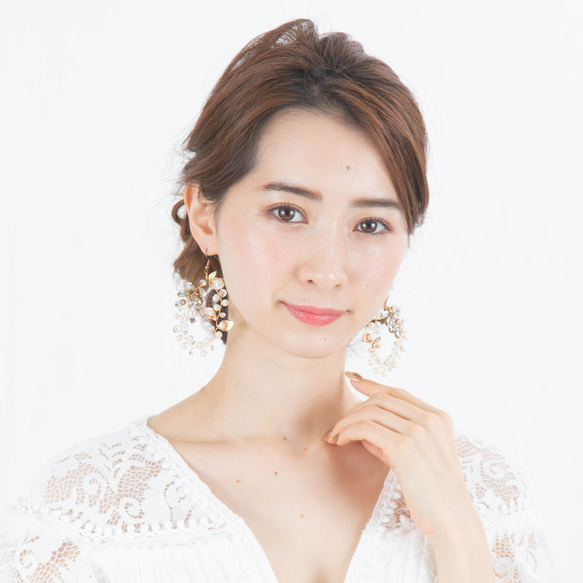 結婚式 成人式 卒業式 パーティー アクセサリー ピアス リーフ パール ホワイト E-0001 2枚目の画像