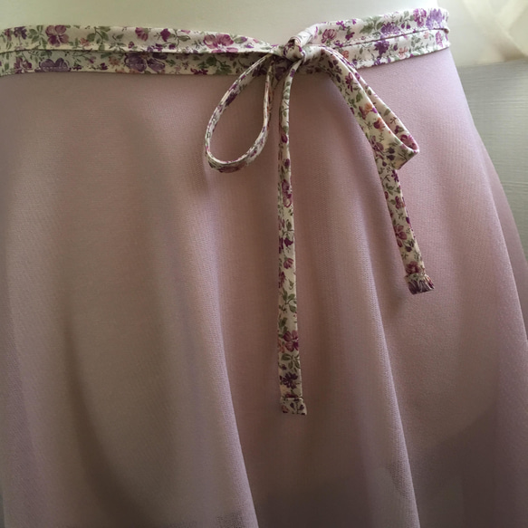 モーブピンク×小花柄 バレエ巻きスカート 6枚目の画像